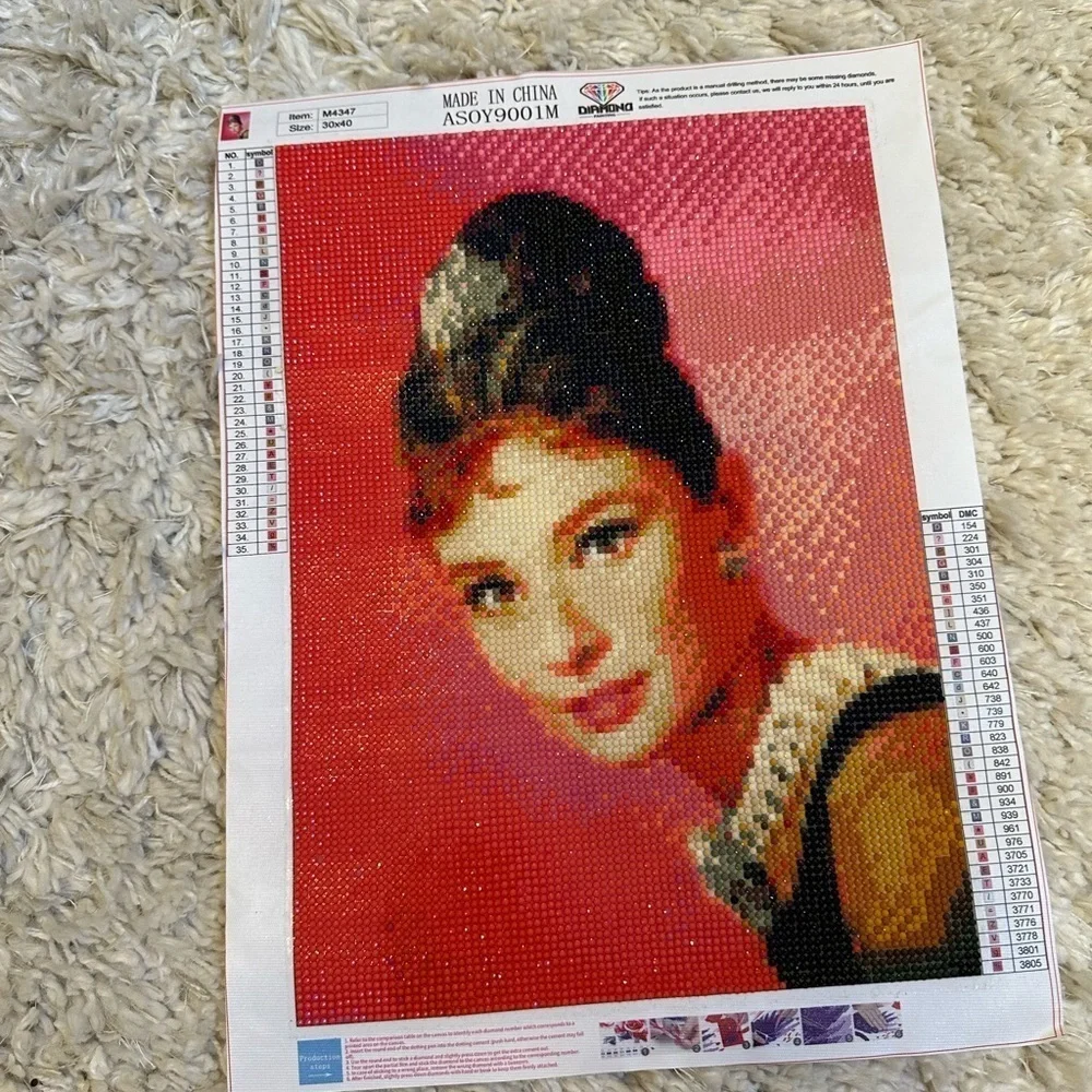 Audrey Hepburn Diamond Painting - FINISHED